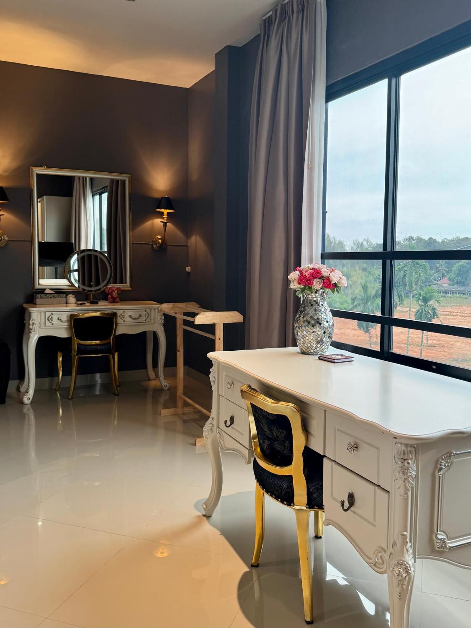Klong Muang Beach Apartment Екстер'єр фото